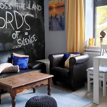 2 Bedrooms House With Enclosed Garden And Wifi At Slezska Ostrava Exterior foto