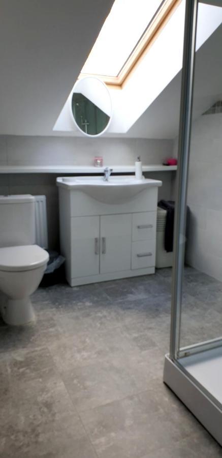 2 Bedrooms House With Enclosed Garden And Wifi At Slezska Ostrava Exterior foto